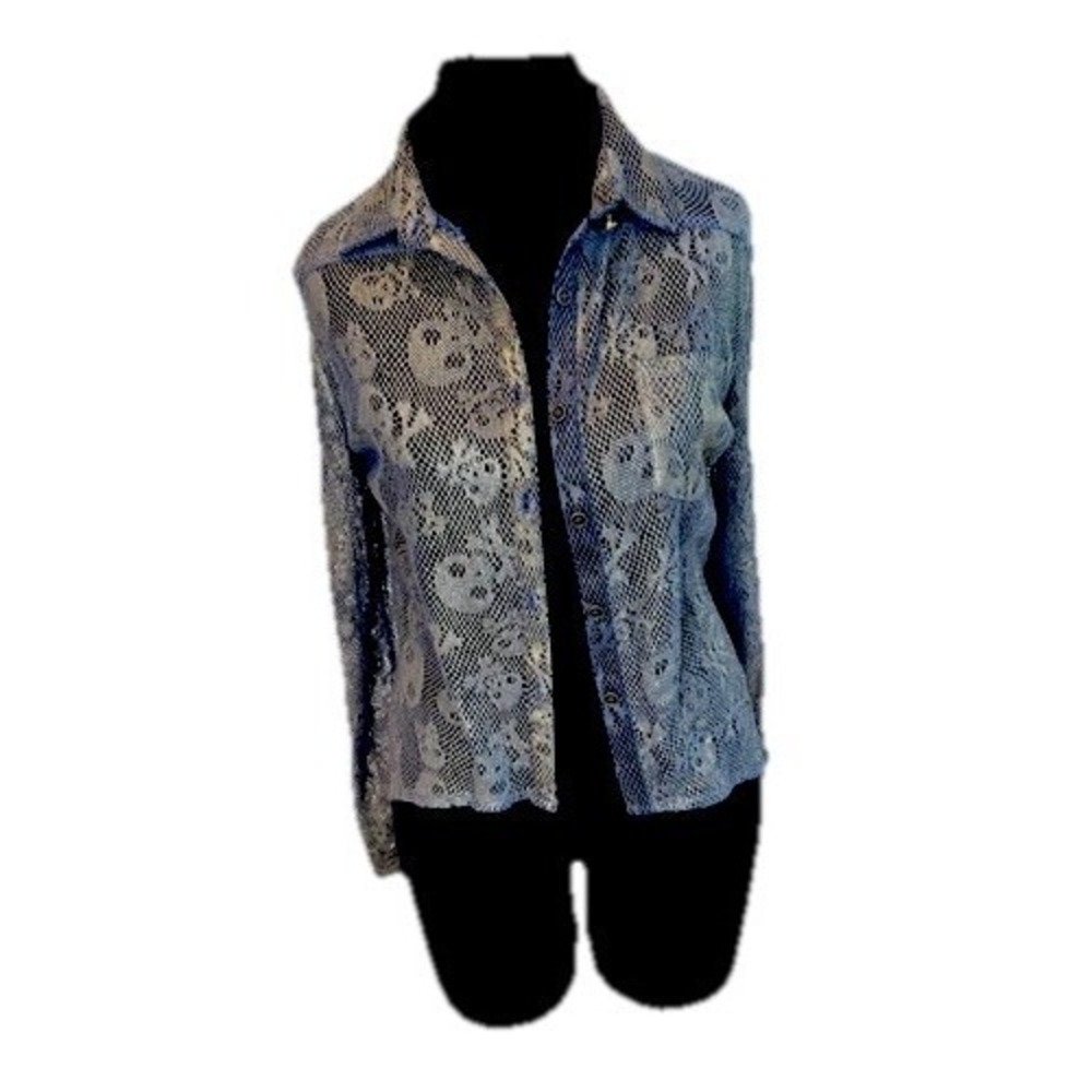 Ladies Medium Black/White Checkered‎ Skull Lace Back Button Up Collared Shirt